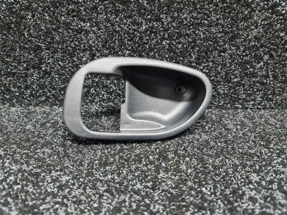 Used Mitsubishi Lancer Evolution Door Handle Inside Cover Trim Evo 4 5 6 TME - LHS - CN9A CP9A MR748080 MB842875