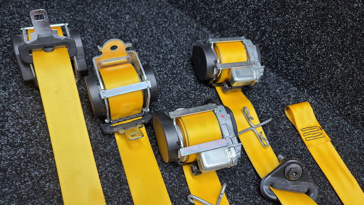 Renault Sport MK3 Megane Yellow Seat Belt Set Front and Rear RS 250 265 275 X95 Autoliv 888400049R