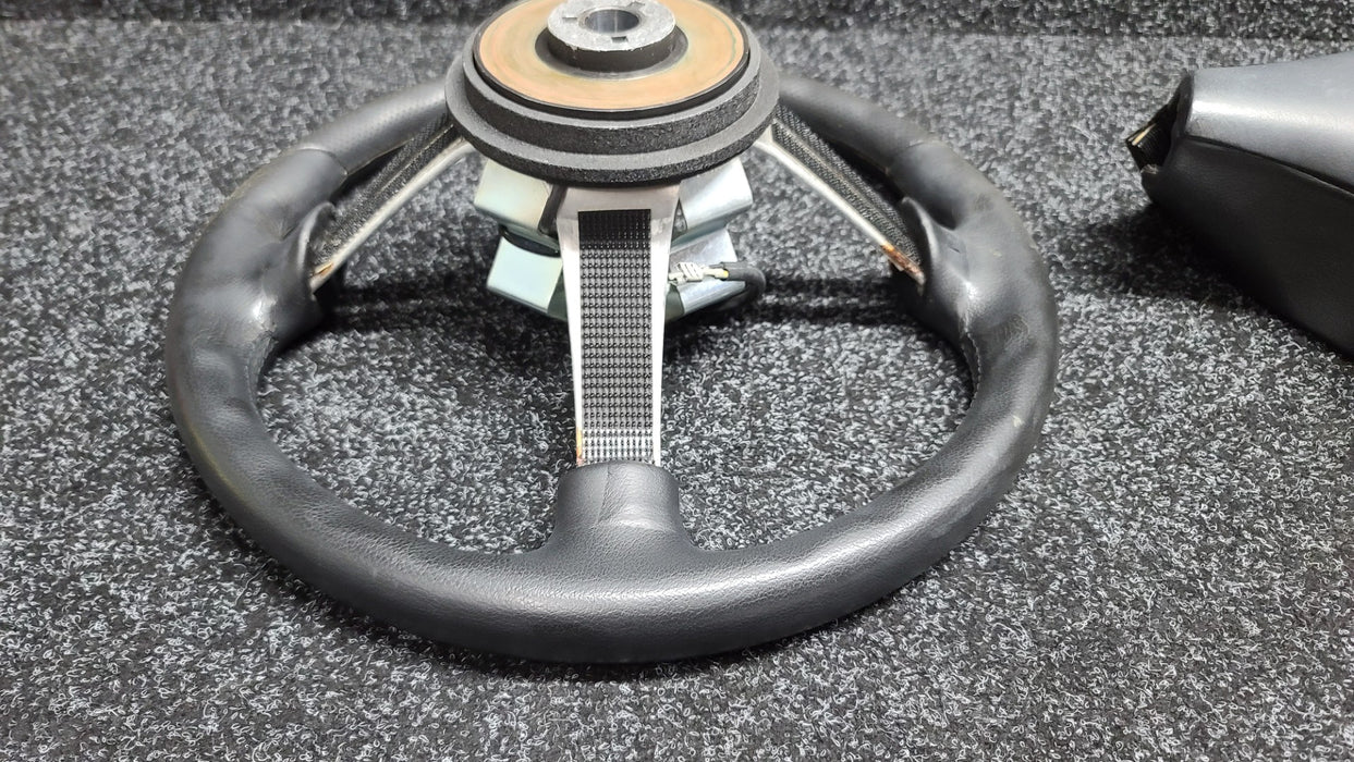 Mitsubishi Evolution Lancer RS SNDF Original MOMO Steering Wheel Evo 4 5 6 TME - CN9A CP9A