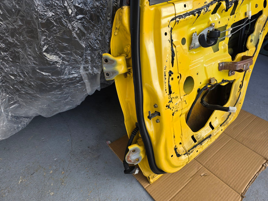 Mitsubishi Lancer Evolution CP9A Evo 5 6 TME RHS Right Rear Door Dandelion Yellow Y01