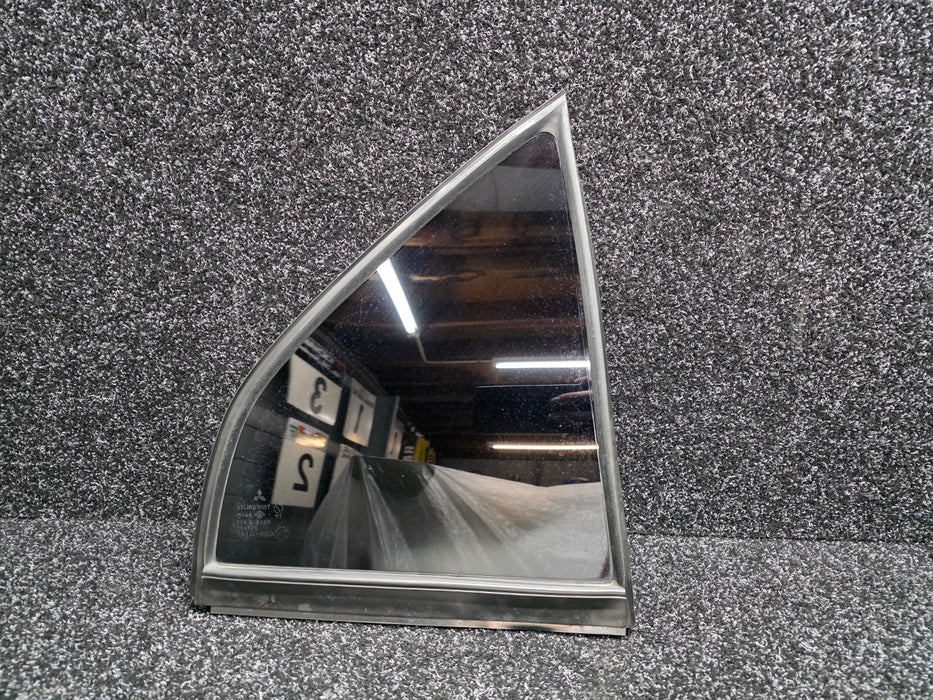 Mitsubishi Lancer Evolution 4 5 6 TME Rear RHS Quarter 1/4 Window Glass and Seal - CN9A CP9A