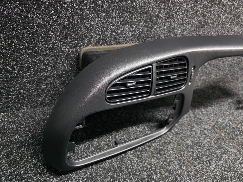 Mitsubishi Lancer Evolution CN9A CP9A Instrument Cluster Dash Panel + Air Outlet Center Vent Evo 4 5 6 TME  Part # MR748197 + MR748143