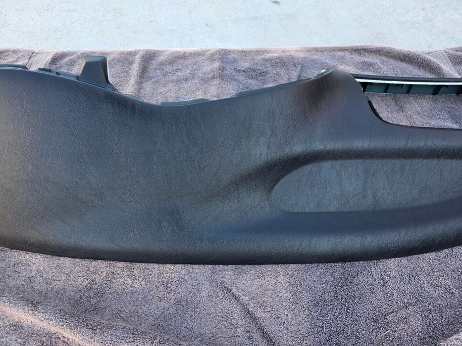 Mitsubishi Lancer Evolution CN9A CP9A GSR Instrument Panel Dash Pad Evo 4 5 6 TME MR330386