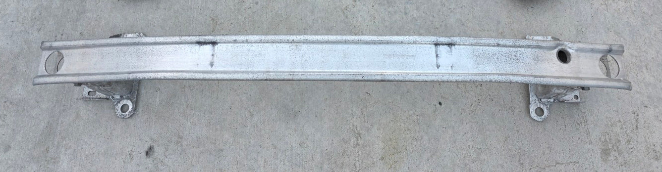 Renault Sport Clio X85 MK3 RS 197 / 200 Front Reinforcement Impact Bar 8200834857