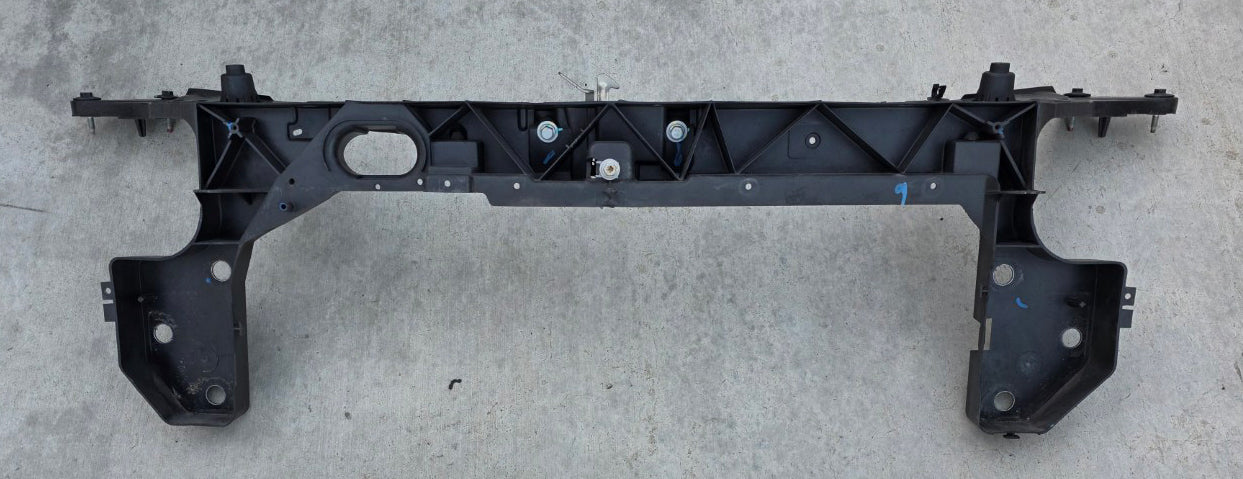 Renault Sport Clio X85 MK3 RS 197 / 200 Front Support Cowling 8200290143