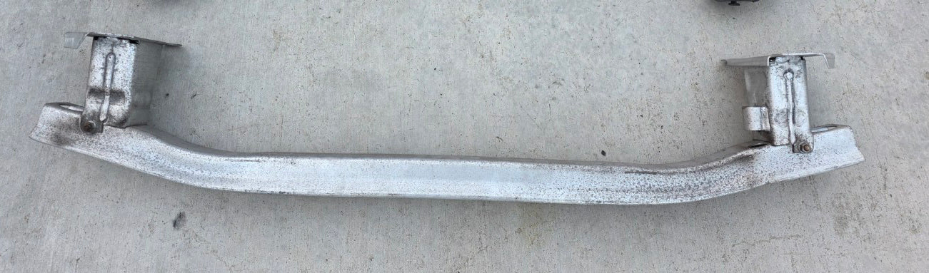 Renault Sport Clio X85 MK3 RS 197 / 200 Front Reinforcement Impact Bar 8200834857