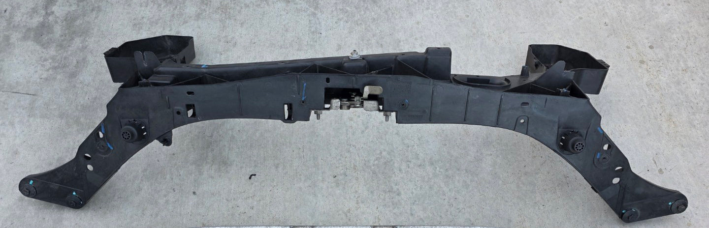 Renault Sport Clio X85 MK3 RS 197 / 200 Front Support Cowling 8200290143