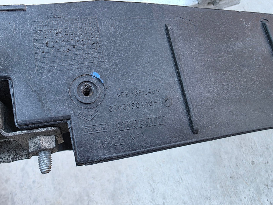Renault Sport Clio X85 MK3 RS 197 / 200 Front Support Cowling 8200290143