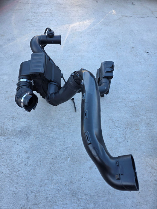 Renault Sport Clio X85 MK3 RS 197 / 200 Complete Air Filter Intake Induction Setup Assembly 8200490866 8200809195 8200809198 8200323523 8200426903 8200490917