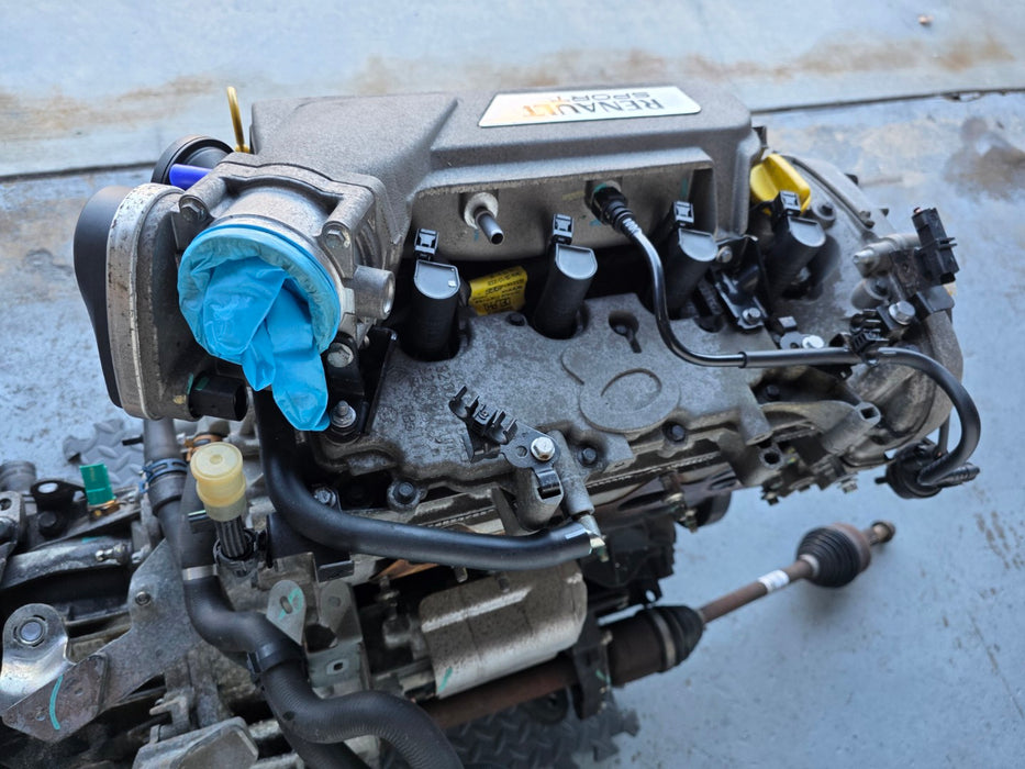 Renault Sport Clio MK3 X85 RS200 832 F4R Engine with accessories (A/C compressor, alternator and starter motor) + TL4 031 6 speed gearbox with drive shafts included.