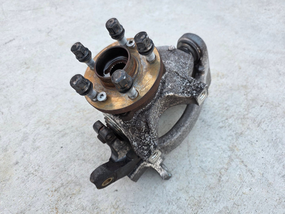 Renault Sport Clio MK3 RS 197 200 X85 Front RHS Inner Hub + Swivel Hub Assembly 7701208963 + 701208960