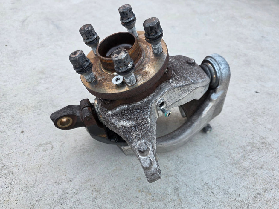 Renault Sport Clio MK3 RS 197 200 X85 Front LHS Inner Hub + Swivel Hub Assembly 7701208962 7701208961