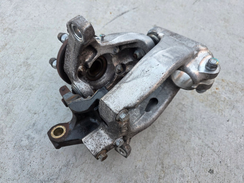 Renault Sport Clio MK3 RS 197 200 X85 Front LHS Inner Hub + Swivel Hub Assembly 7701208962 7701208961