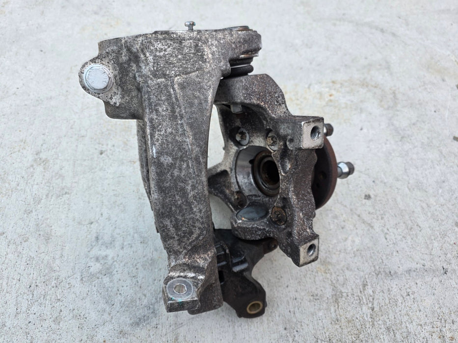 Renault Sport Clio MK3 RS 197 200 X85 Front LHS Inner Hub + Swivel Hub Assembly 7701208962 7701208961