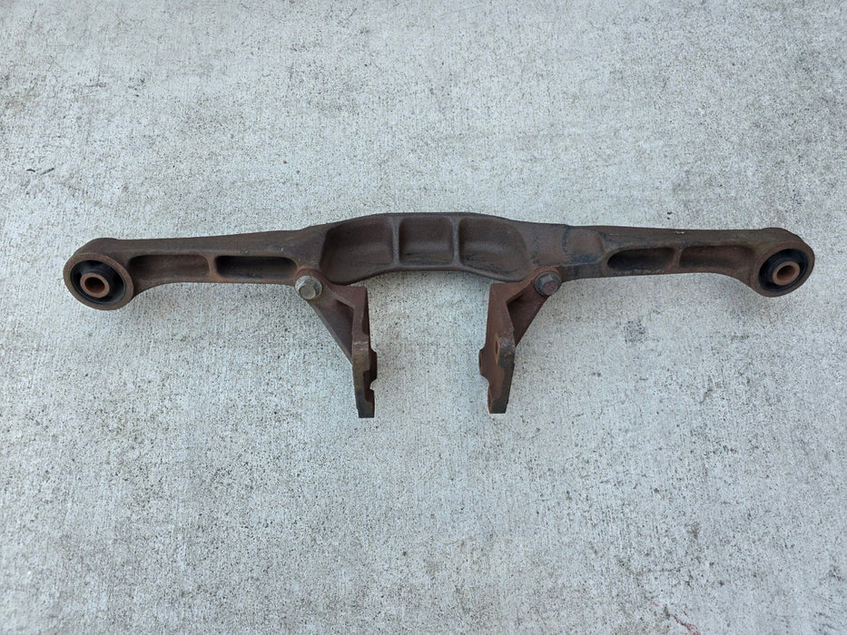 Mitsubishi Lancer Evolution CN9A CP9A GSR Rear Diff Differential Support Bar Brace Evo 4 5 6 TME MB856433 MR276603 MR276604