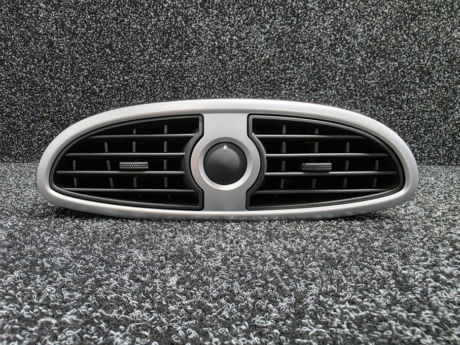 Renault Sport Clio MK3 RS 197 200 X85 Centre Dash Board Air Vent Silver