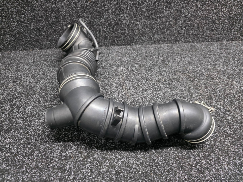 Mitsubishi Lancer Evolution CN9A CP9A Evo 4 5 Air Cleaner to Turbocharger Pipe MR188648