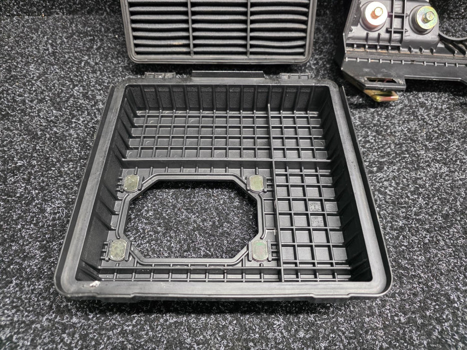 Mitsubishi Lancer Evolution 4 5 6 TME CN9A CP9A Air Filter Induction Box + Mounting Bracket