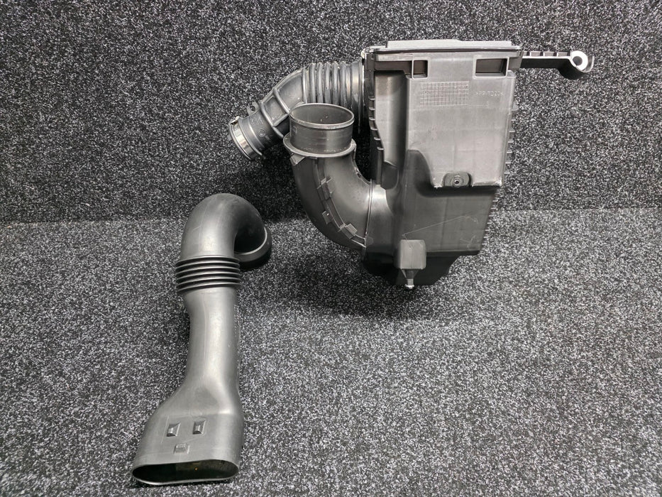Renault Sport Clio MK4 X98 RS200 RS220 Engine Air Filter Housing Intake Box+ Air Intake Inlet Pipe 8201242810 8201268094