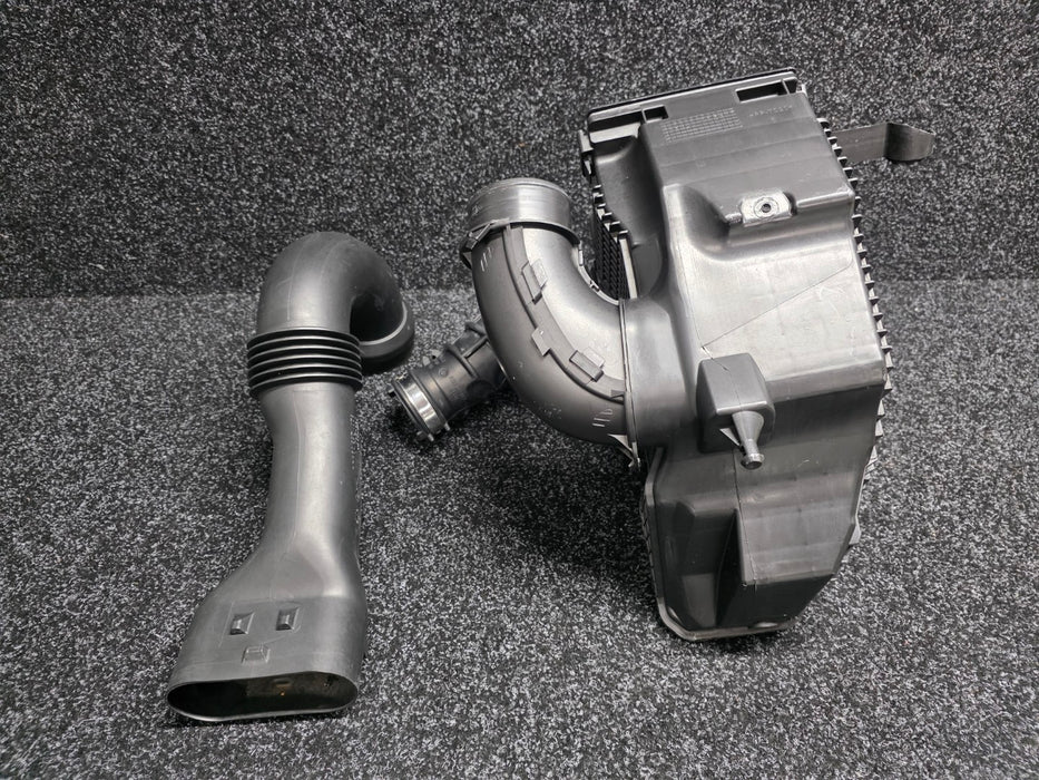 Renault Sport Clio MK4 X98 RS200 RS220 Engine Air Filter Housing Intake Box+ Air Intake Inlet Pipe 8201242810 8201268094