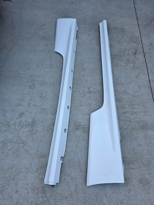 Nissan Skyline R33 GTR BCNR33 Side Skirt Step Mud Guard LHS + RHS - White
