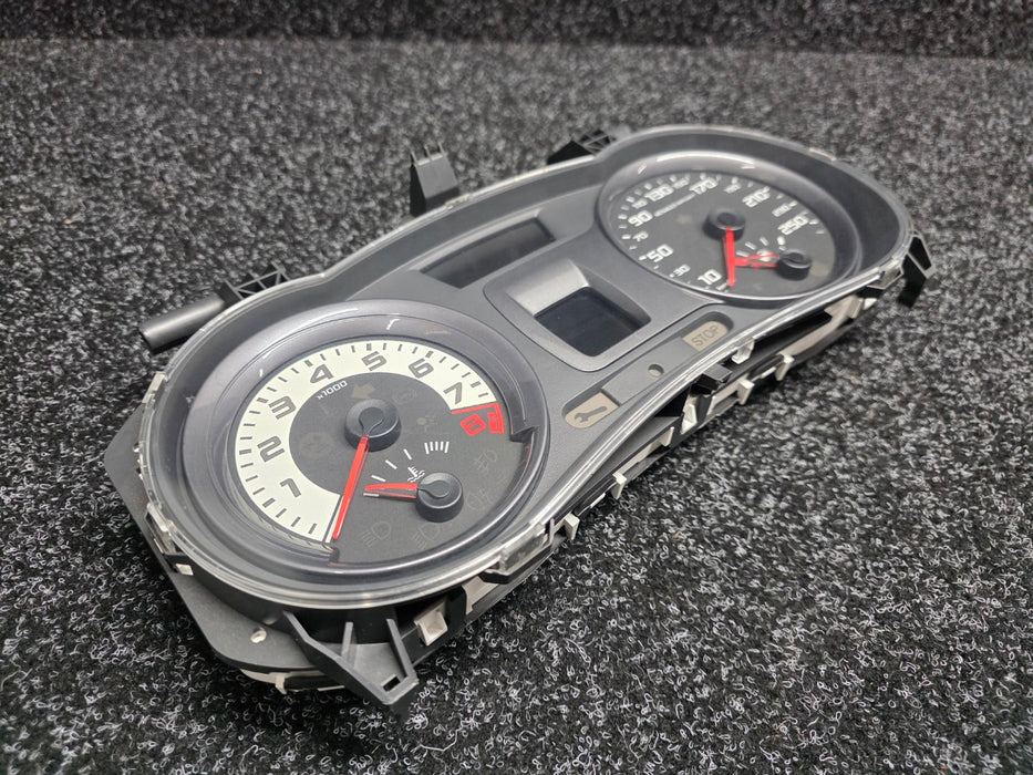 Renault Sport Clio / Lutecia X85 MK3 RS197 / RS200 Dash Instrument Panel Cluster 8201130227