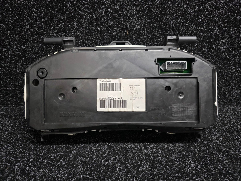 Renault Sport Clio / Lutecia X85 MK3 RS197 / RS200 Dash Instrument Panel Cluster 8201130227