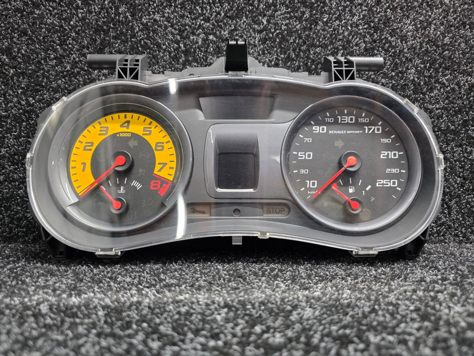 Renault Sport Clio / Lutecia X85 MK3 RS197 / RS200 Dash Instrument Panel Cluster 8200904043