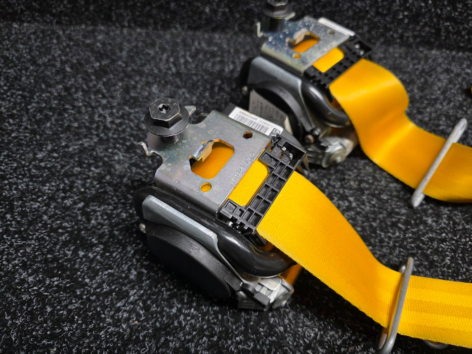 Renault Sport MK3 Megane Yellow Seat Belt Set Front RS 250 265 275 X95 Autoliv 868840044R