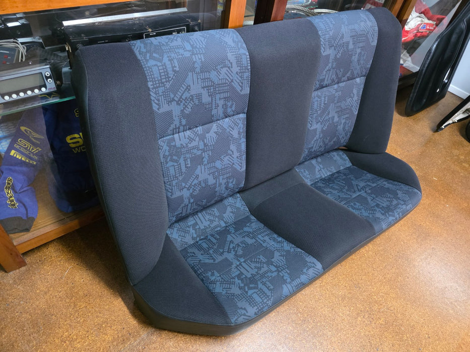 Mitsubishi Lancer Evolution Genuine Factory Rear Seat Set RS CP9A Evo 5 6 TME