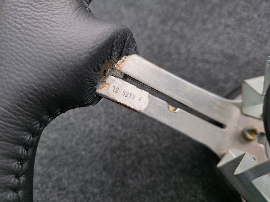 Mitsubishi Evolution Lancer CN9A CP9A RS SNDF Genuine MOMO Steering Wheel Restored / Refurbished Evo 4 5 6 TME