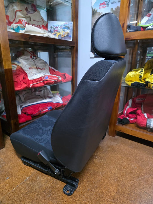 Mitsubishi Lancer Evolution Genuine Factory Front RHS Driver Seat RS CP9A Evo 5 6 TME