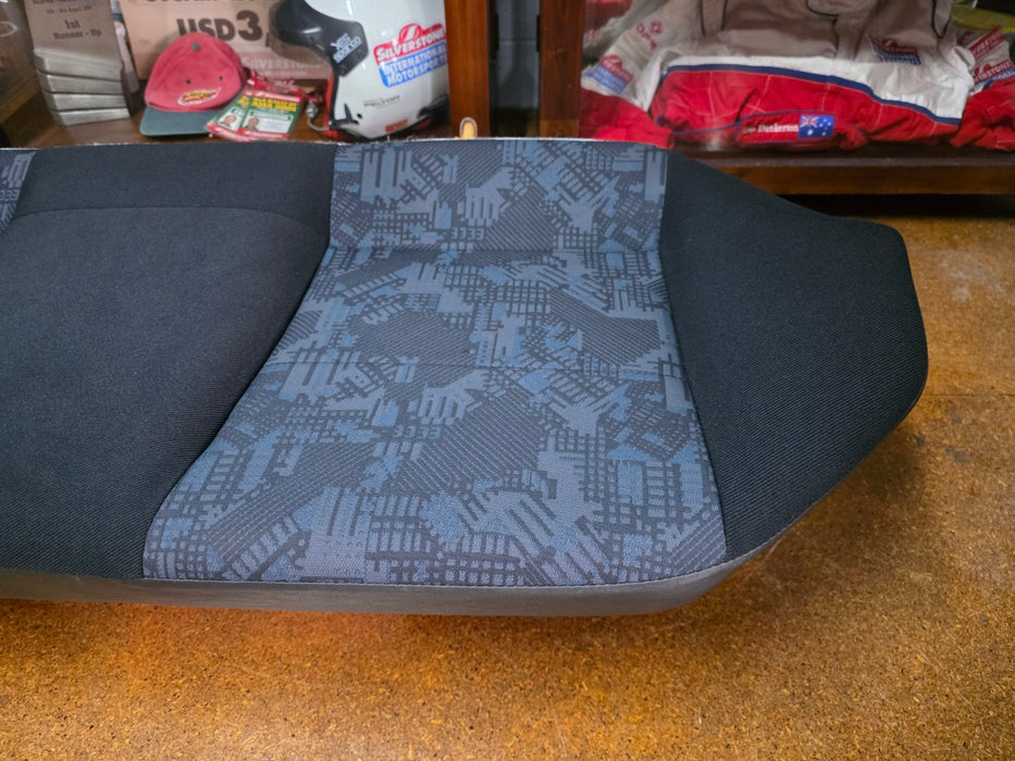 Mitsubishi Lancer Evolution Genuine Factory Rear Bottom Seat RS CP9A Evo 5 6 TME