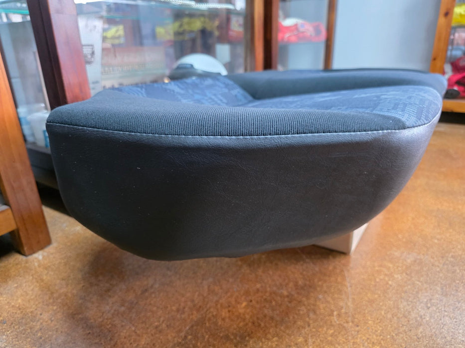 Mitsubishi Lancer Evolution Genuine Factory Rear Bottom Seat RS CP9A Evo 5 6 TME