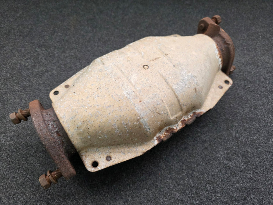 Mitsubishi Lancer Evolution Exhaust Catalytic Converter CP9A Evo 5 6 TME MR385772