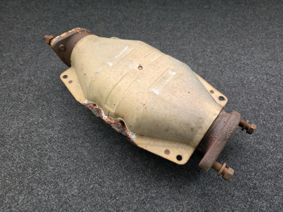 Mitsubishi Lancer Evolution Exhaust Catalytic Converter CP9A Evo 5 6 TME MR385772