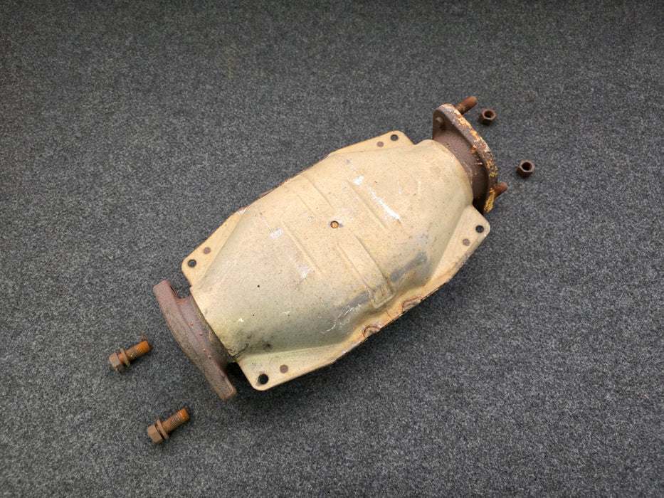 Mitsubishi Lancer Evolution Exhaust Catalytic Converter CP9A Evo 5 6 TME MR385772