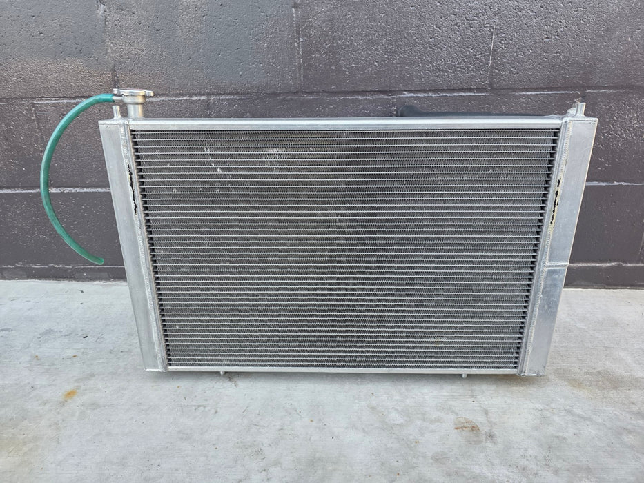 Mitsubishi Lancer Evolution CN9A / CP9A Custom Racing Radiator Kit SPAL Cooling Fan 50mm SARD Racing Core 2 Pass Evo 4 5 6 TME