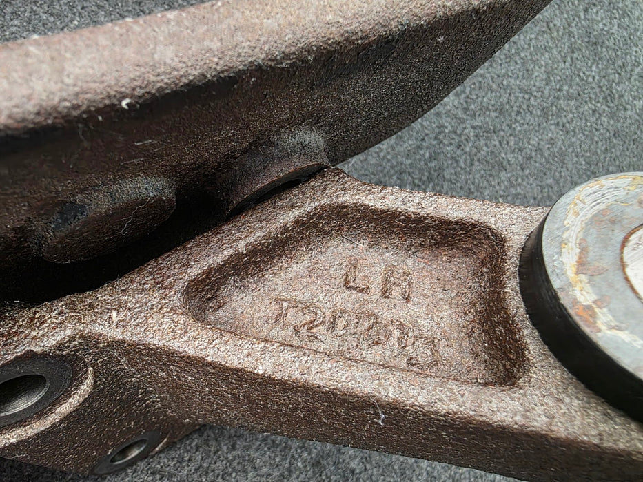 Mitsubishi Lancer Evolution CP9A Evo 5 6 TME RS Rear Differential Brace Brackets CP9A MR197467 MR369381 MR369382