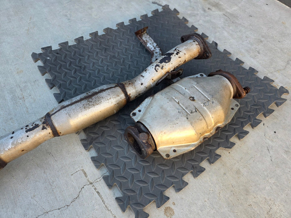 Mitsubishi Lancer Evolution CN9A CP9A Factory OEM Exhaust + Catalytic Converter Evo 5 6 GSR RS MR385773 MR312195 MR385772