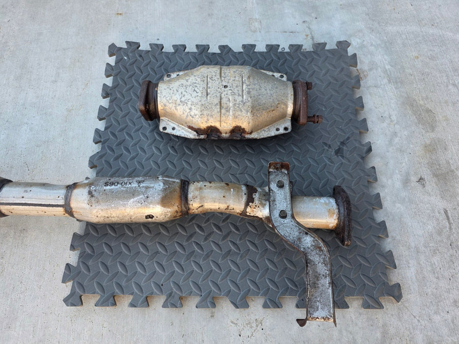 Mitsubishi Lancer Evolution CN9A CP9A Factory OEM Exhaust + Catalytic Converter Evo 5 6 GSR RS MR385773 MR312195 MR385772