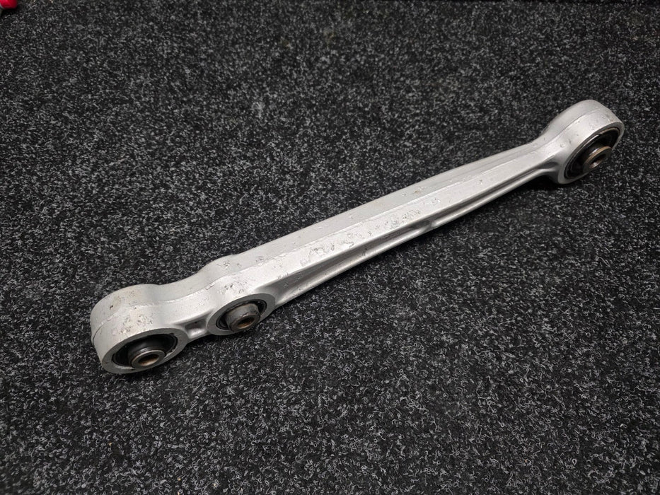 Mitsubishi Lancer Evolution Rear Lower Suspension Arm Assy Aluminium LHS RHS Evo 4 5 6 TME MR455353 MR455354 CN9A CP9A