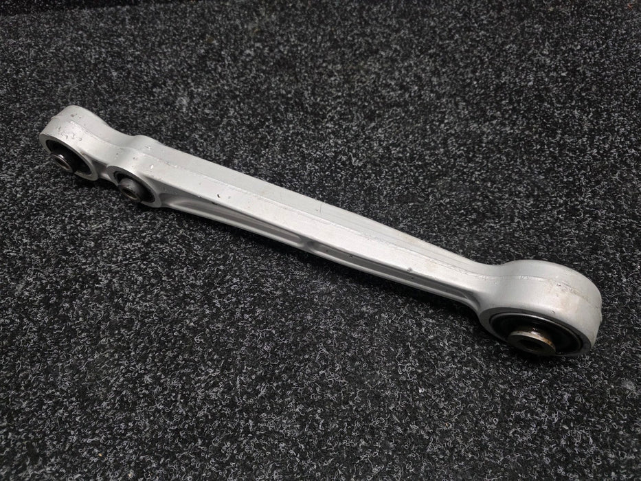Mitsubishi Lancer Evolution Rear Lower Suspension Arm Assy Aluminium LHS RHS Evo 4 5 6 TME MR455353 MR455354 CN9A CP9A