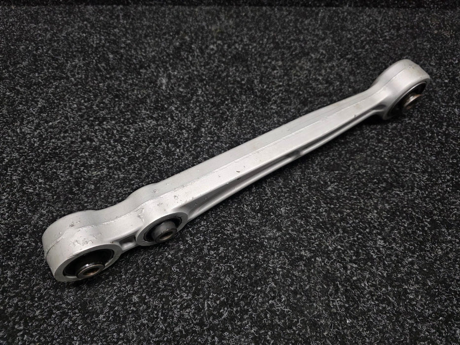 Mitsubishi Lancer Evolution Rear Lower Suspension Arm Assy Aluminium LHS RHS Evo 4 5 6 TME MR455353 MR455354 CN9A CP9A