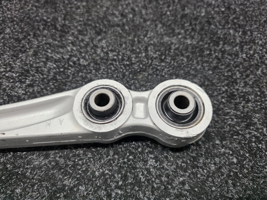 Mitsubishi Lancer Evolution Rear Lower Suspension Arm Assy Aluminium LHS RHS Evo 4 5 6 TME MR455353 MR455354 CN9A CP9A