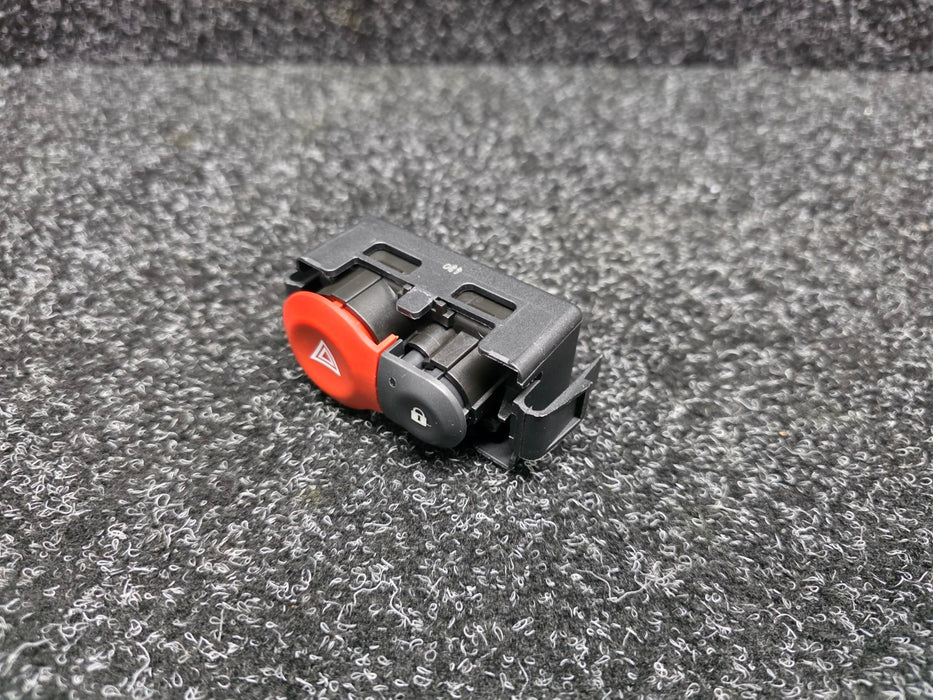 Renault Sport Clio MK3 RS 197 200 Hazard / Door Lock Switch Button 8200214896 8200483813 8200409382 8200523299 252100001R
