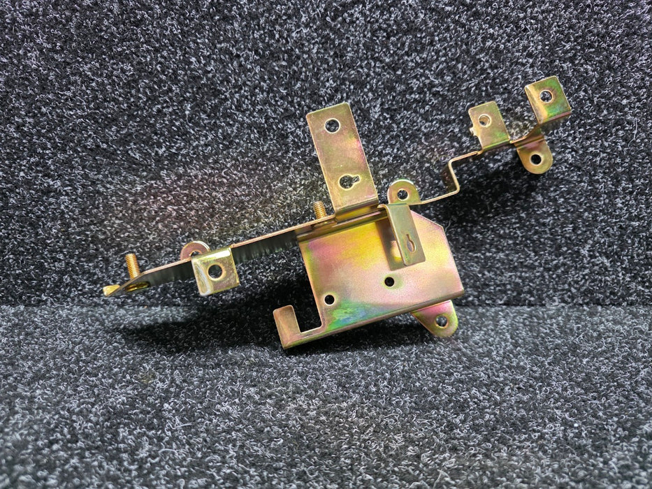 Mitsubishi Lancer Evolution 4 Engine Control Resistor Bracket CN9A GSR / RS MR204335