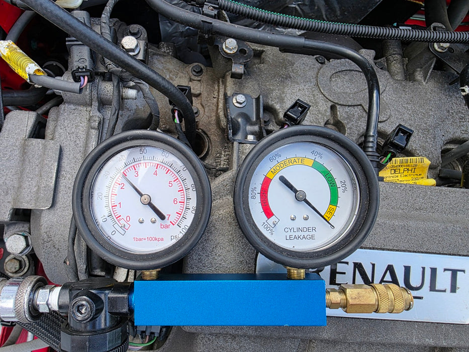 Renault Sport Clio MK3 X85 RS200 832 F4R Engine with accessories (A/C compressor, alternator and starter motor) + TL4 031 6 speed gearbox with drive shafts included.