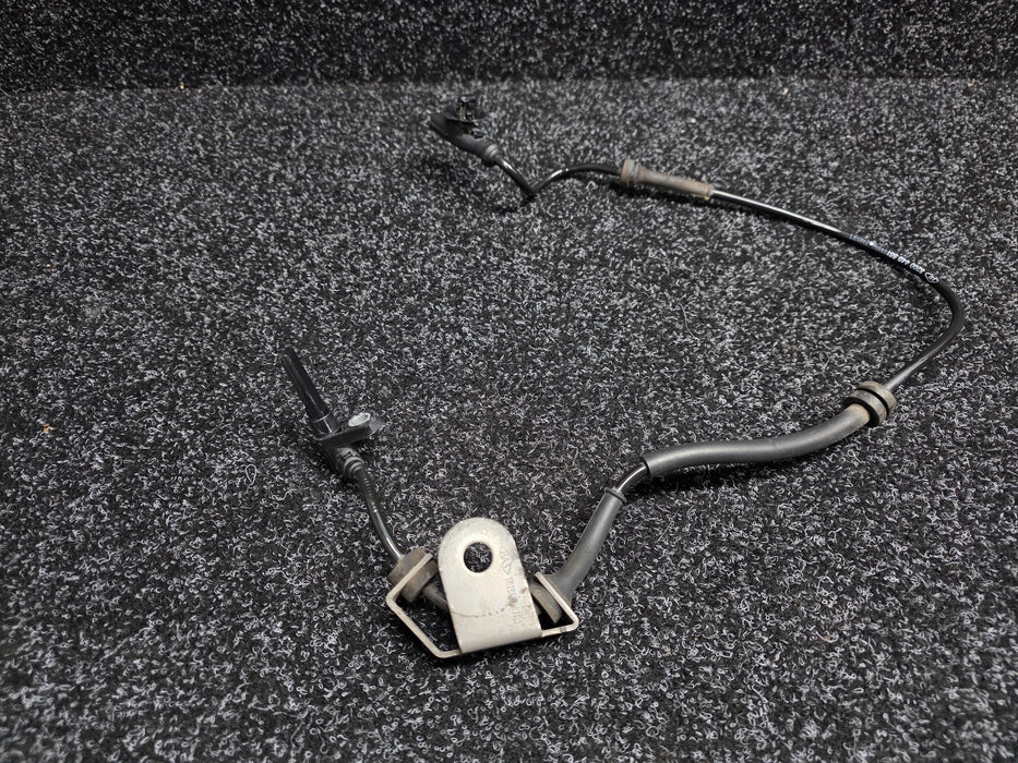 Renault Sport Clio MK3 RS197 RS200 Front RHS Wheel Speed ABS Sensor 8200 440 551