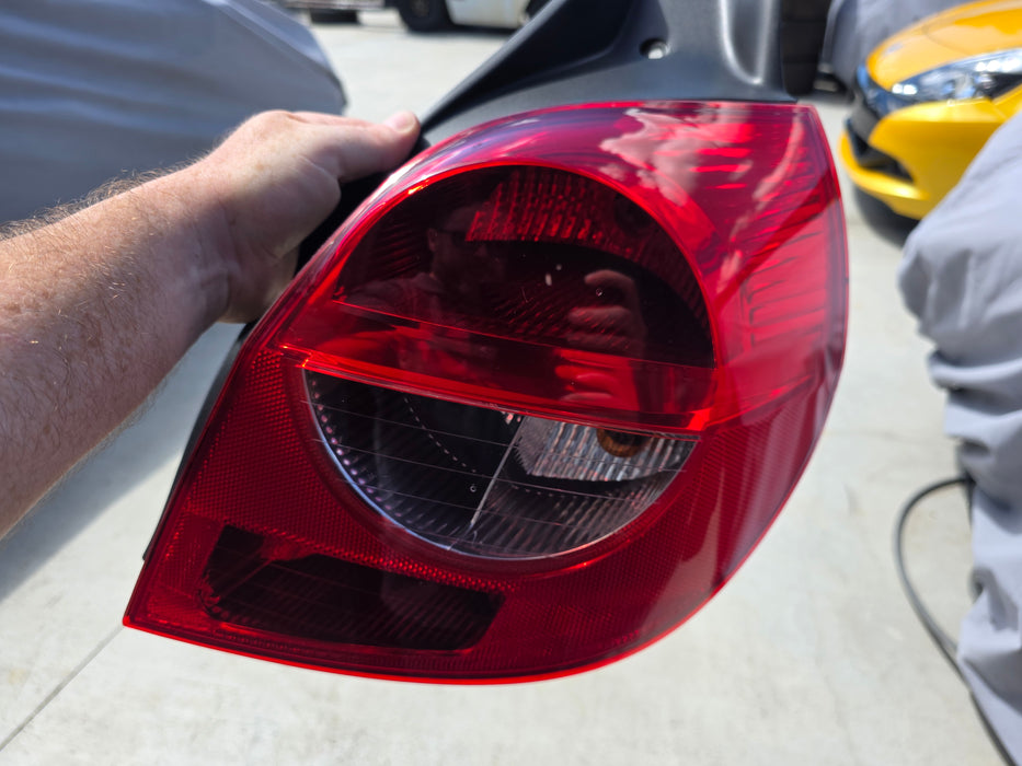 Renault Sport Clio RS197 RS200 MK3 RHS Rear Tail Light Lamp